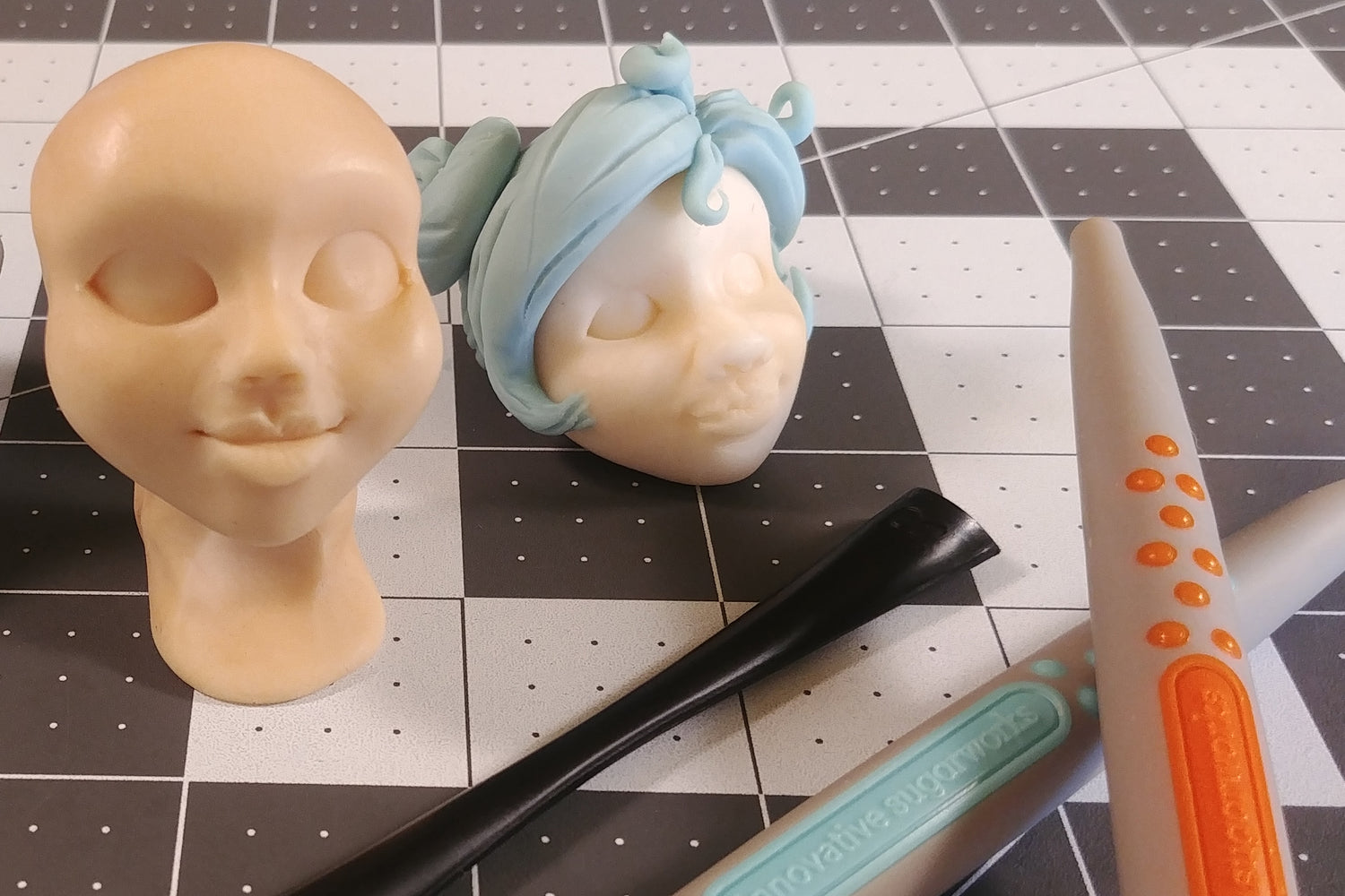 Face Sculpting with Sugar Shapers, TLook, and Jamie Louks